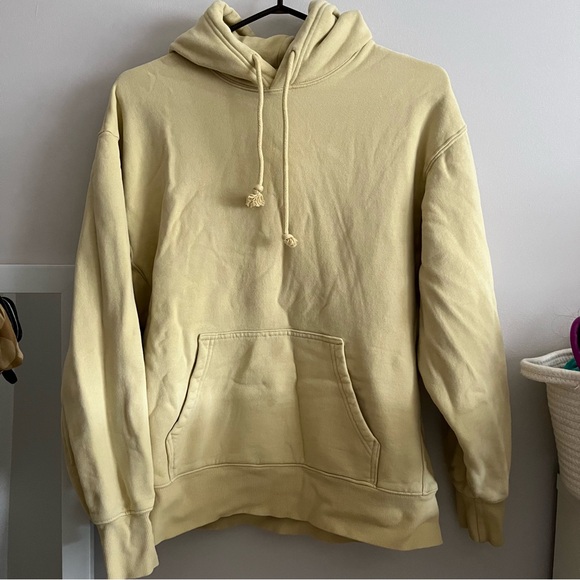 Aritzia TNA Cozy boyfriend hoodie XS - Picture 3 of 3
